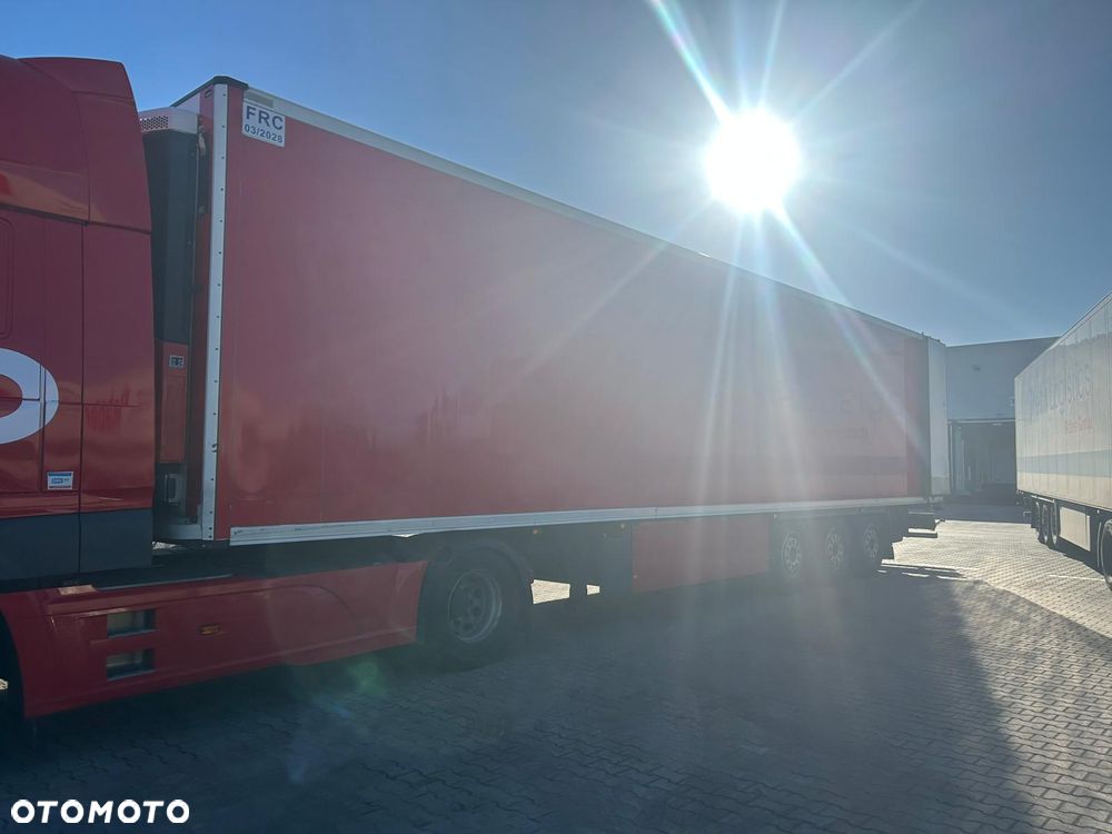 Schmitz Cargobull SKO 24/L - 23