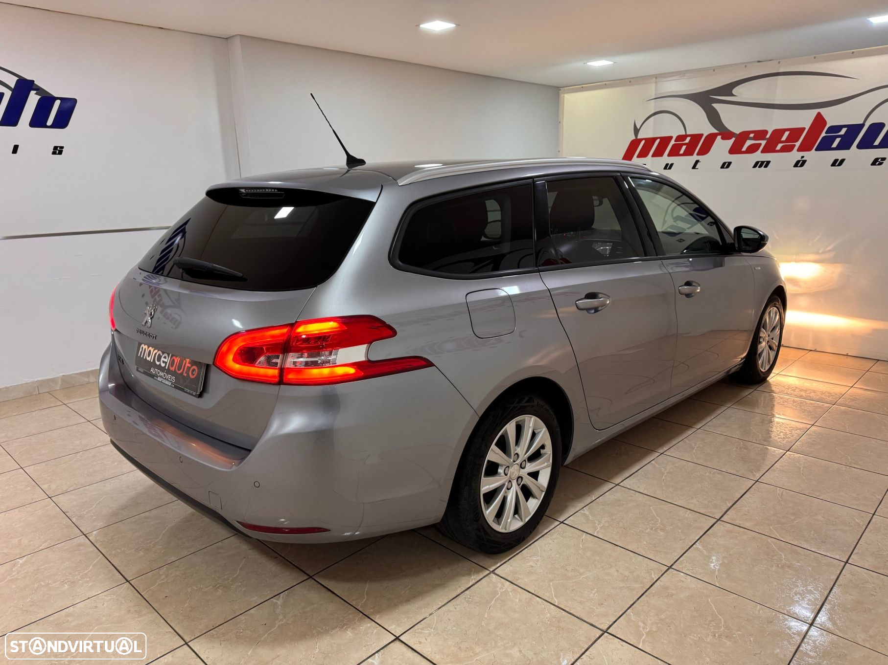 Peugeot 308 1.5 BlueHDi Style - 9