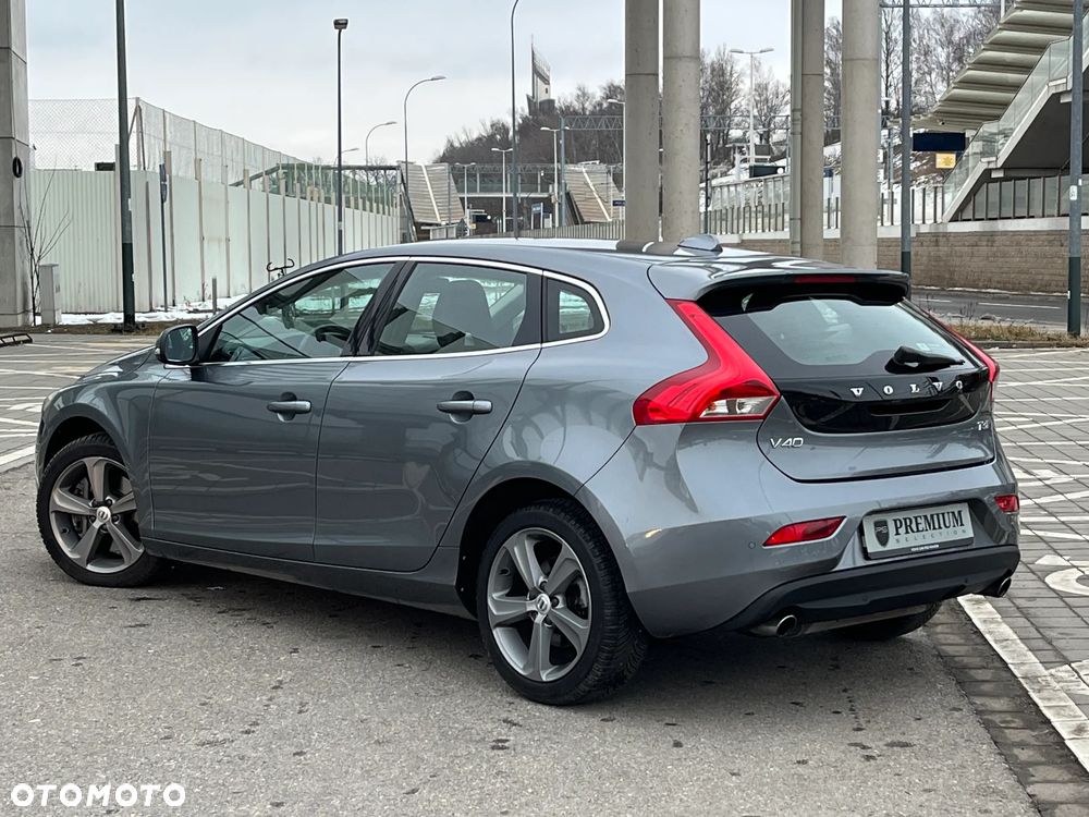 Volvo V40 T3 Drive-E Inscription - 10