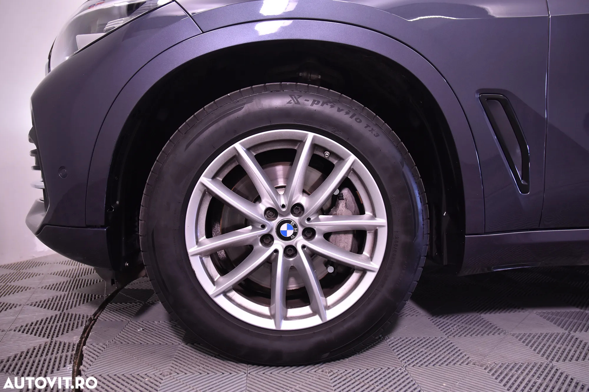BMW X5 xDrive30d - 13
