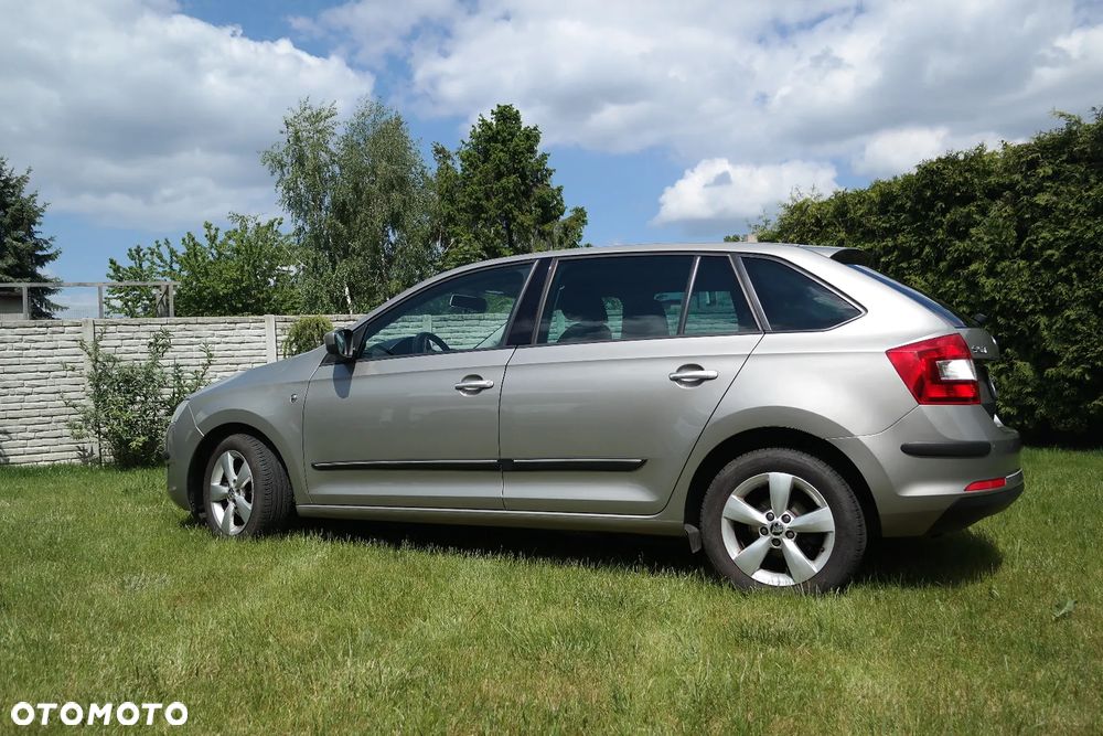 Skoda RAPID Spb 1.2 TSI Ambition - 10