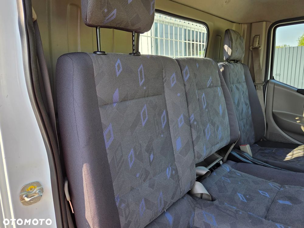Renault Maxity 2.5 DCI 130KM / Skrzyniowy dł: 4.70/DMC 3.5T / - 16