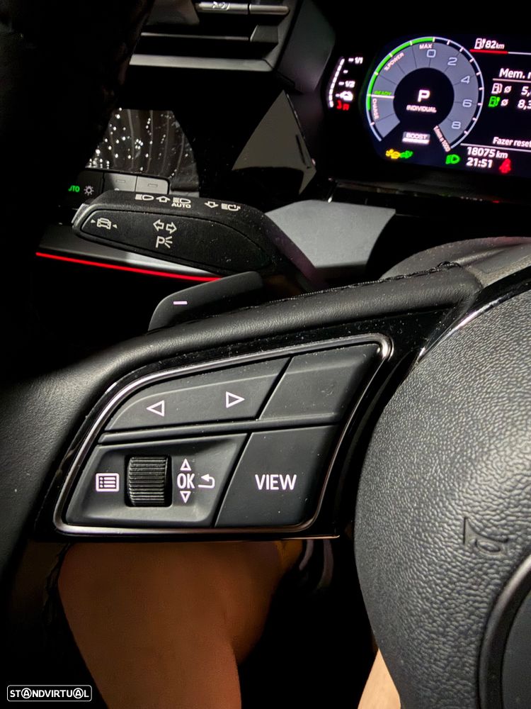 Audi A3 Sportback 45 TFSIe S line - 13