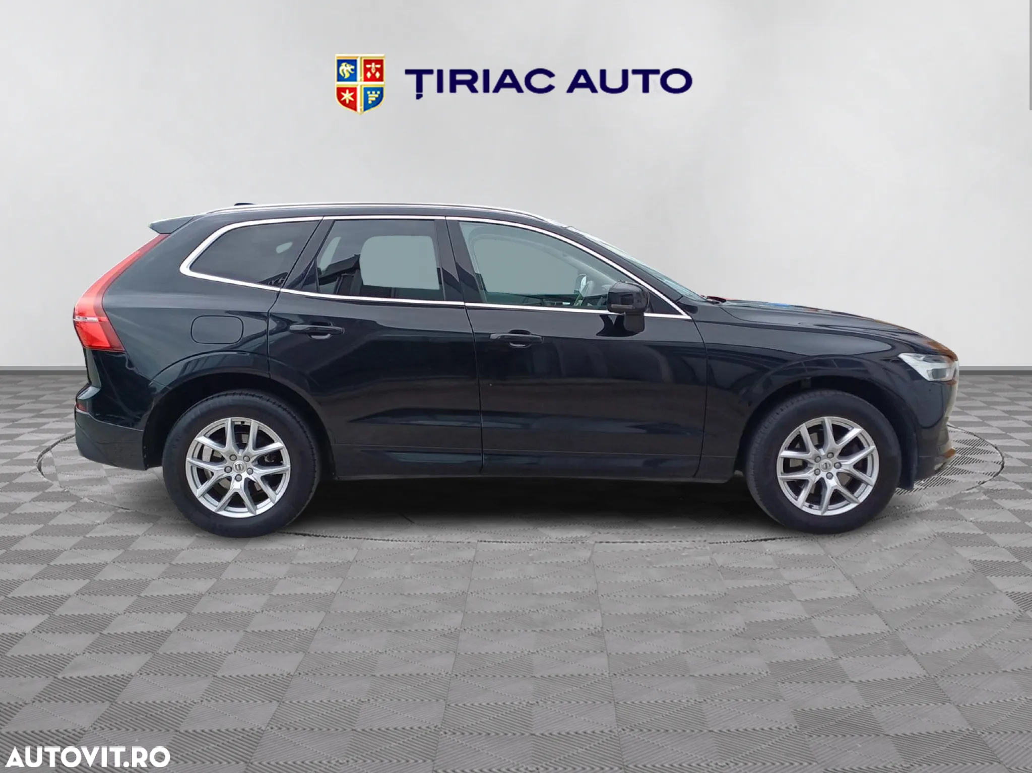 Volvo XC 60 D4 AWD Geartronic Momentum - 6