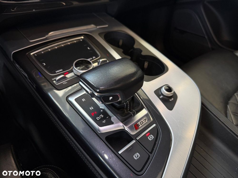 Audi SQ7 - 26
