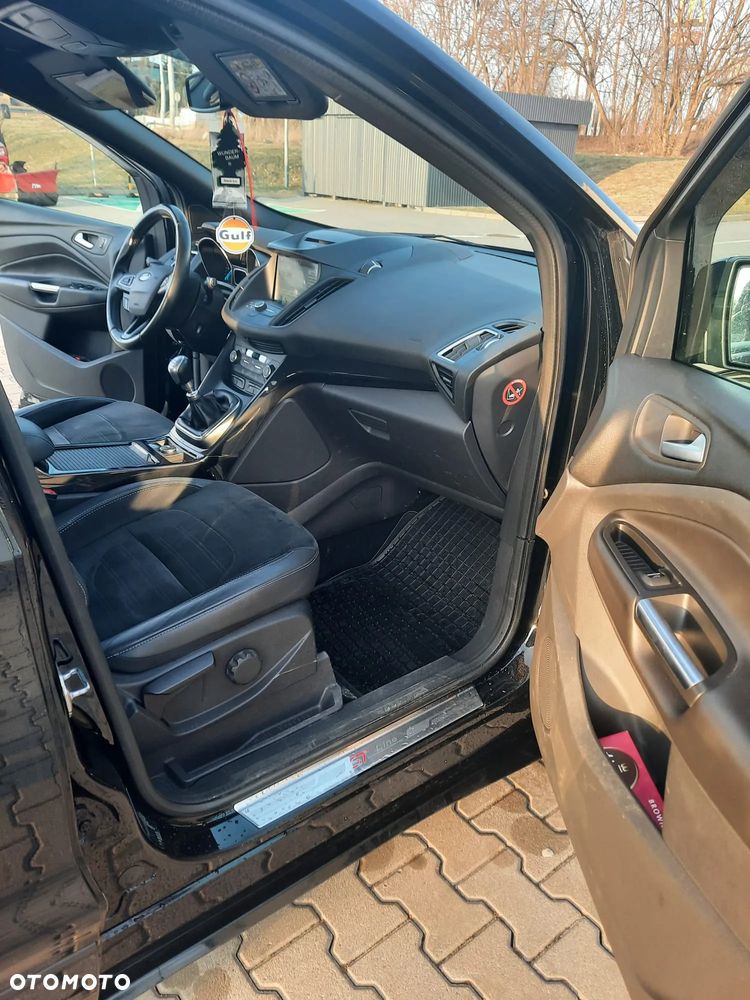 Ford Kuga 2.0 TDCi FWD ST-Line - 5
