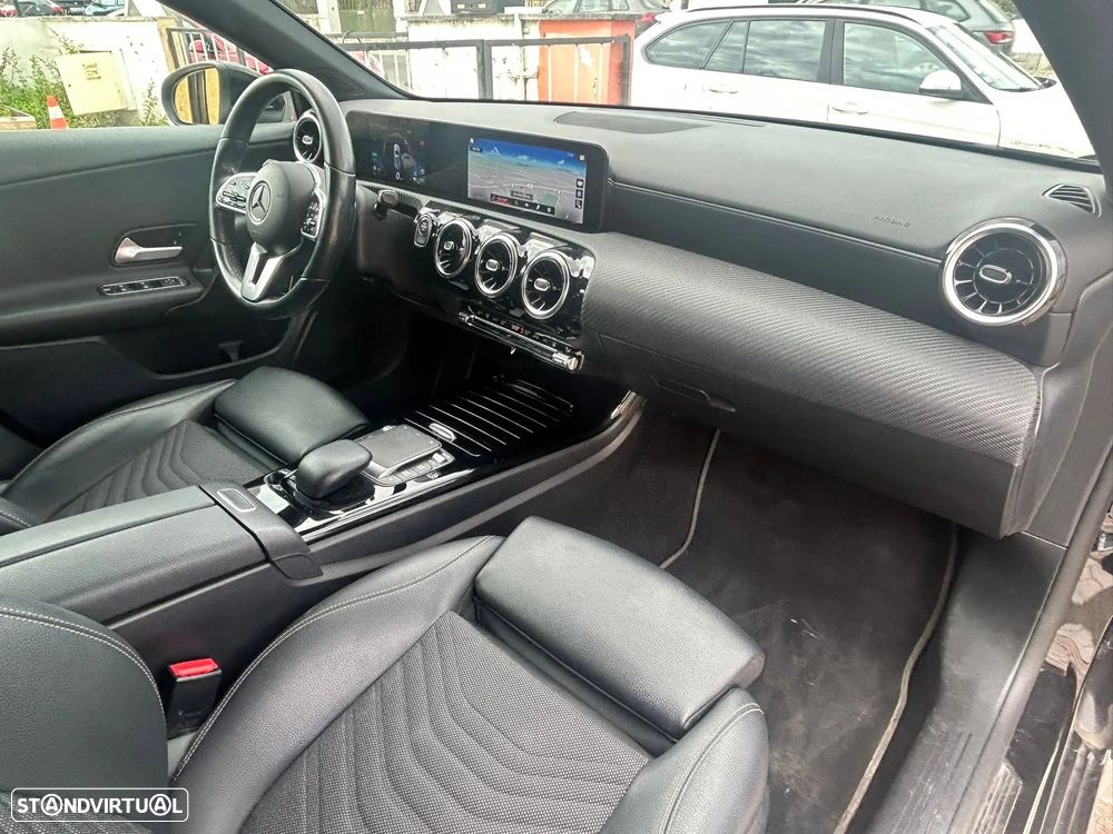 Mercedes-Benz A 250 e Style Plus - 43