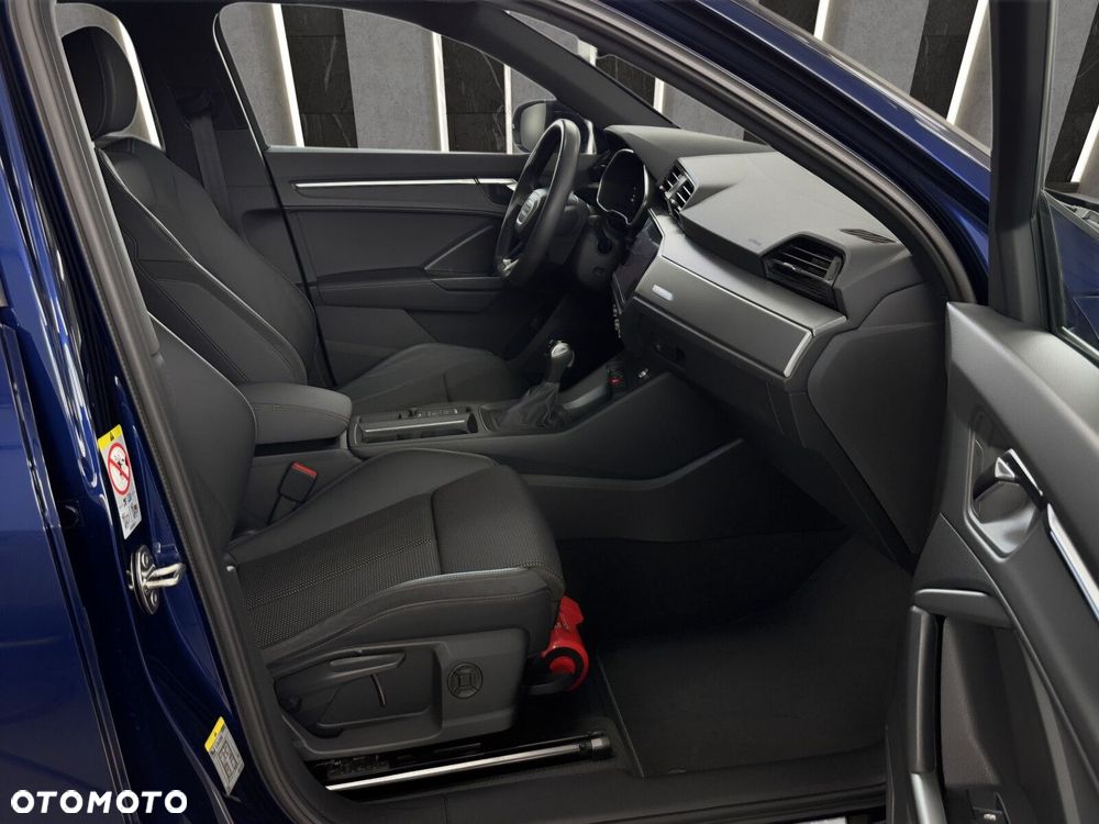 Audi Q3 - 17