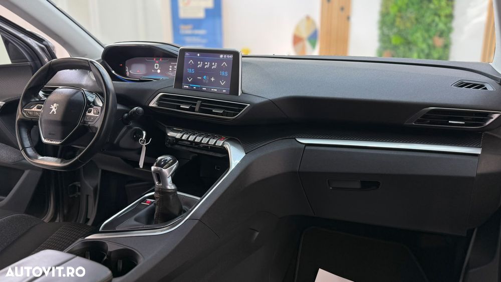 Peugeot 5008 - 7