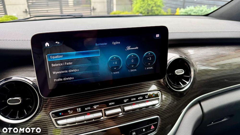 Mercedes-Benz Klasa V 300 d 4-Matic Avantgarde 9G-Tronic (d³ugi) - 18