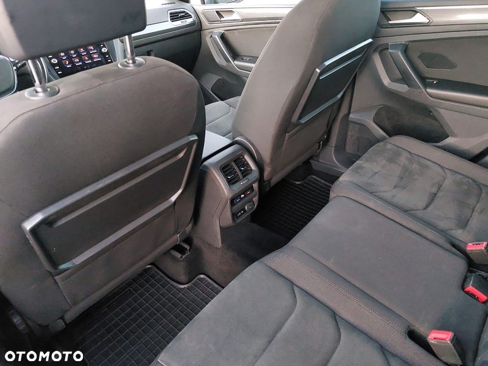 Volkswagen Tiguan - 20