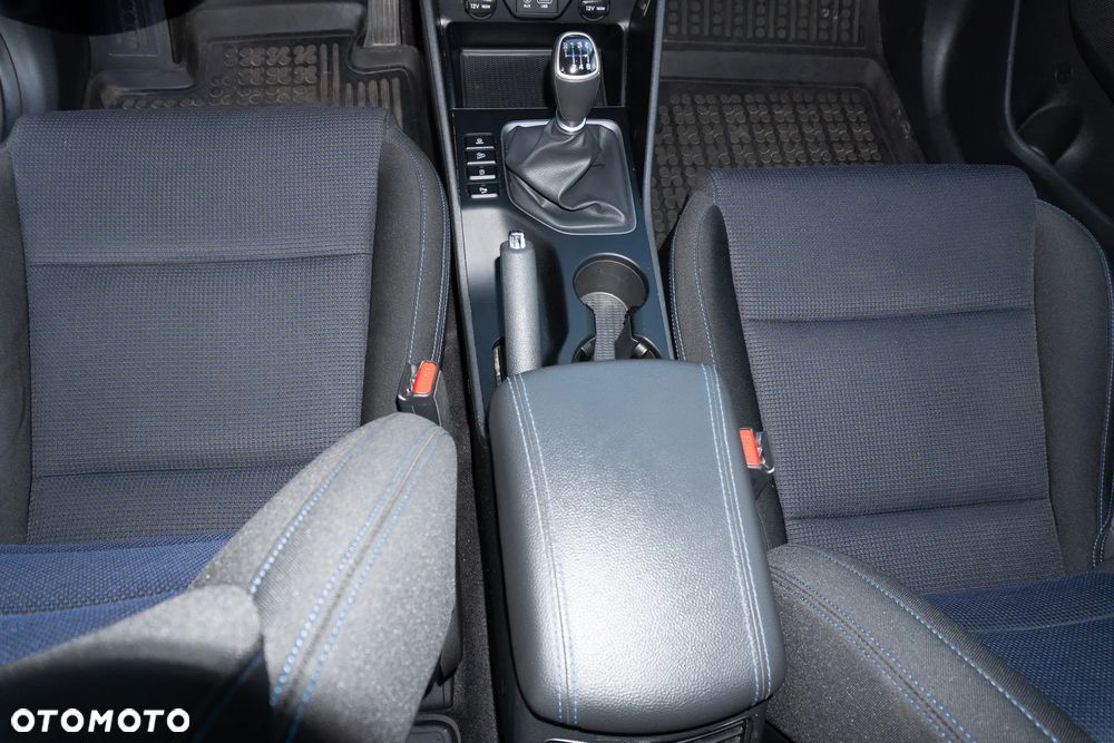 Hyundai Tucson 1.6 GDI BlueDrive Comfort 2WD - 11