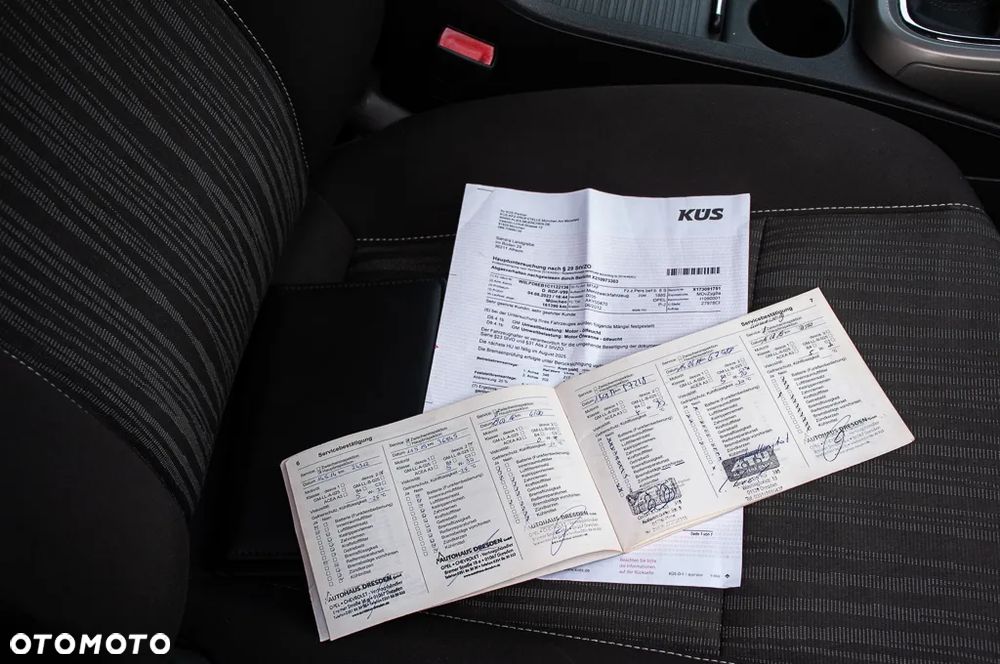 Opel Astra 1.4 ecoFLEX - 29