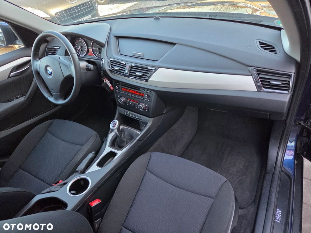 BMW X1 xDrive18d xLine - 15