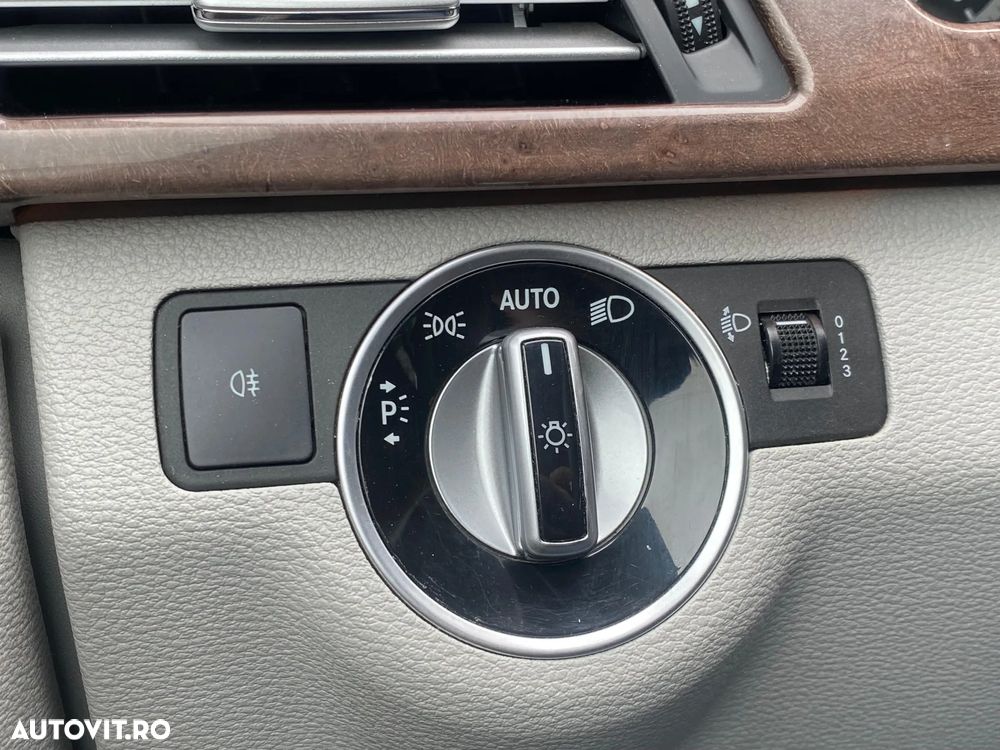 Mercedes-Benz E - 23