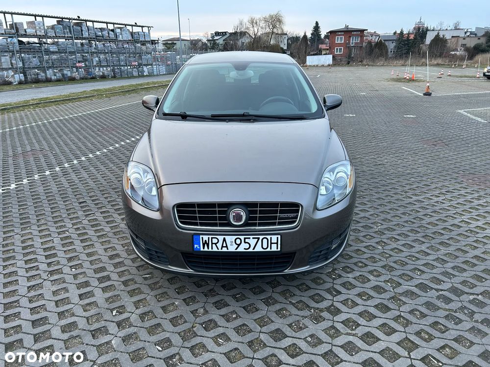 Fiat Croma 1.9 Multijet 16V DPF Automatik Active - 2