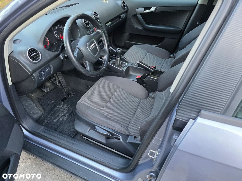 Audi A3 Sportback - 13