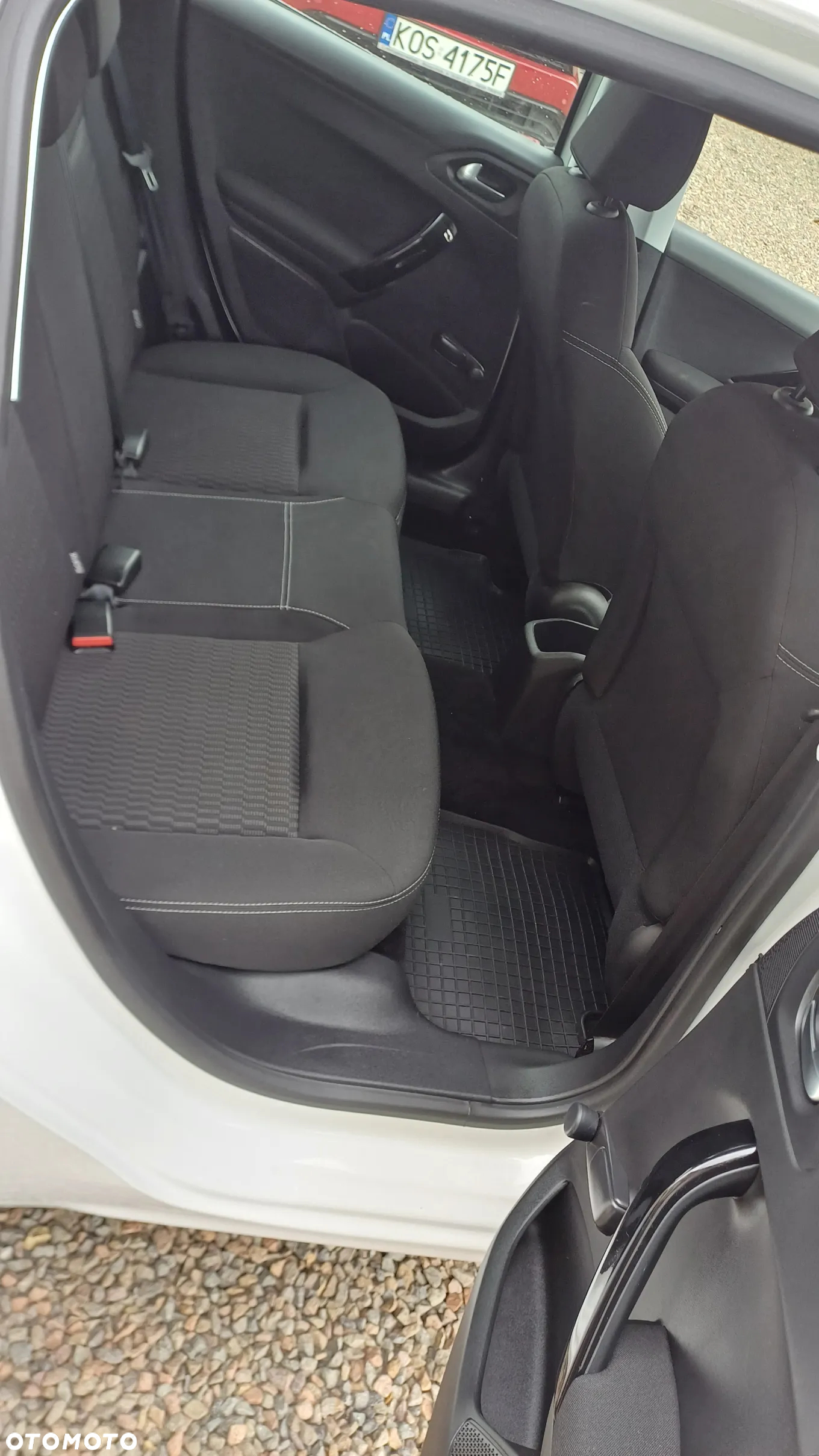 Peugeot 208 1.2 PureTech Active - 13
