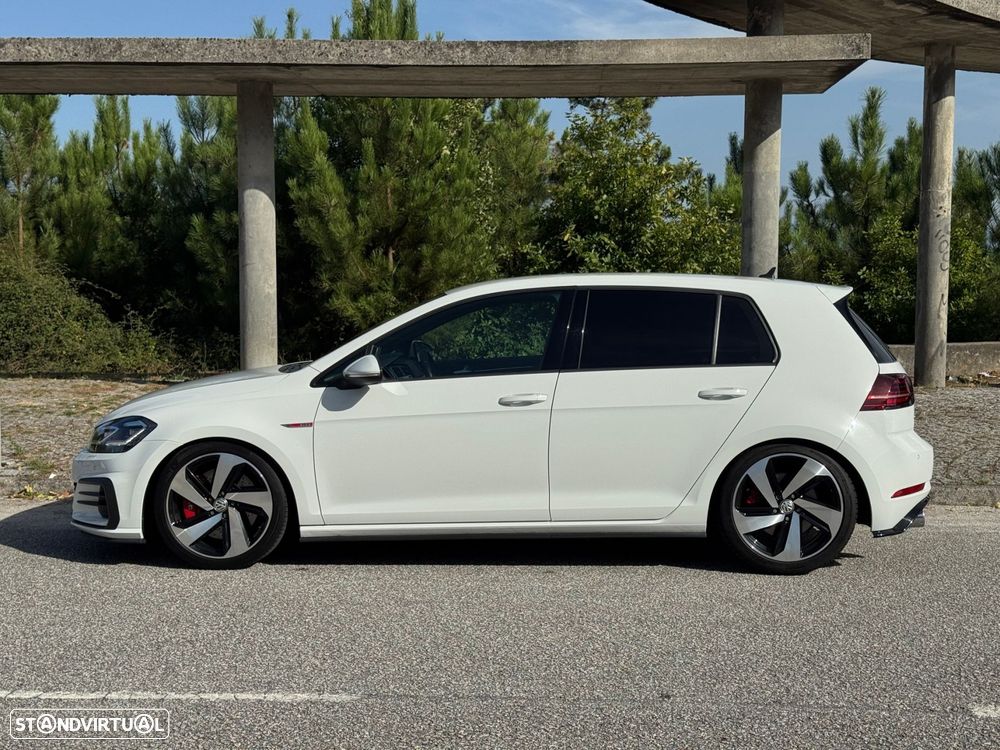 VW Golf 2.0 TSI GTI DSG Performance - 11