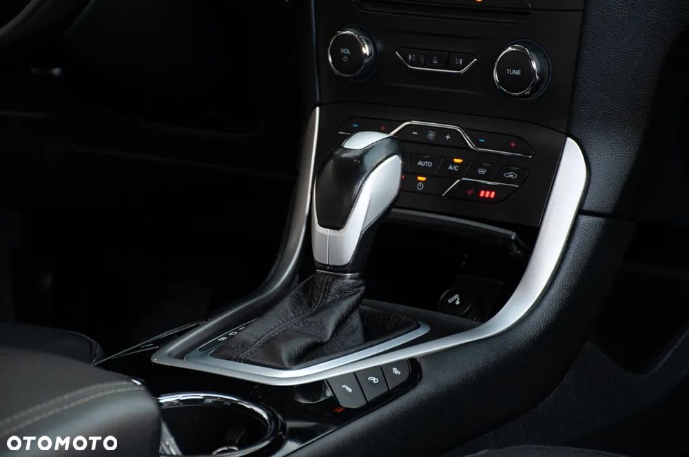 Ford Galaxy 2.0 TDCi Titanium PowerShift - 29