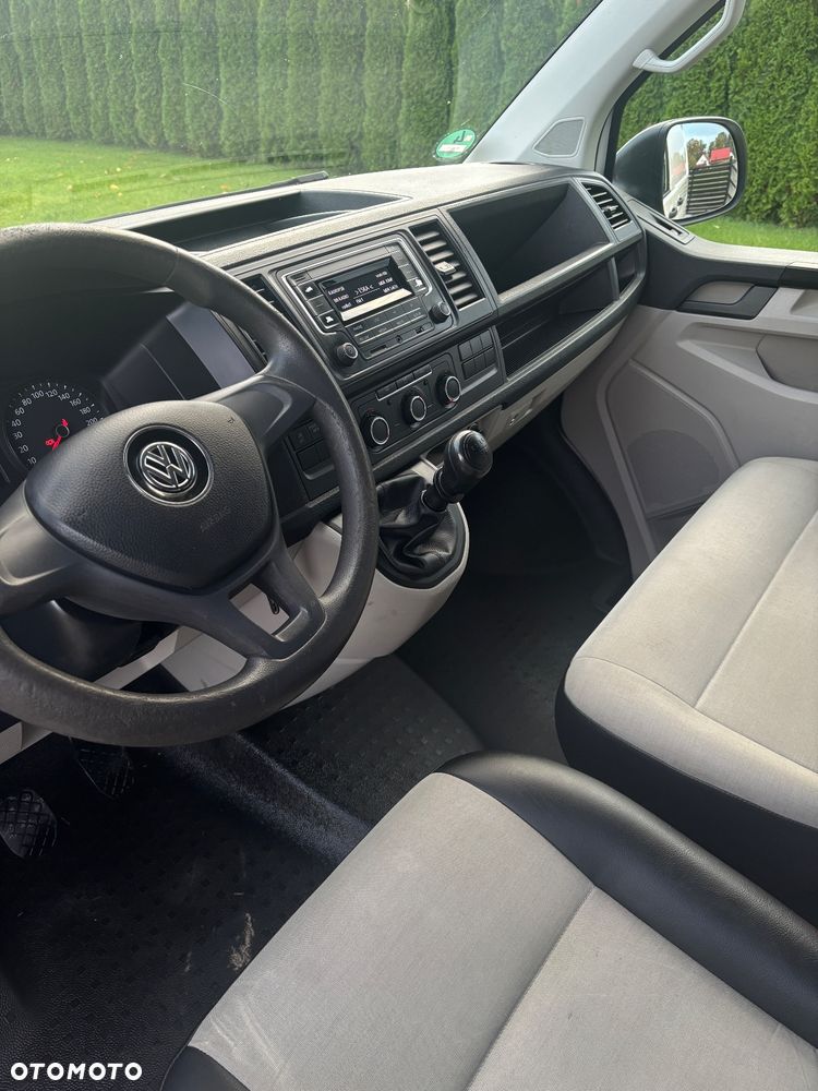 Volkswagen Transporter - 8