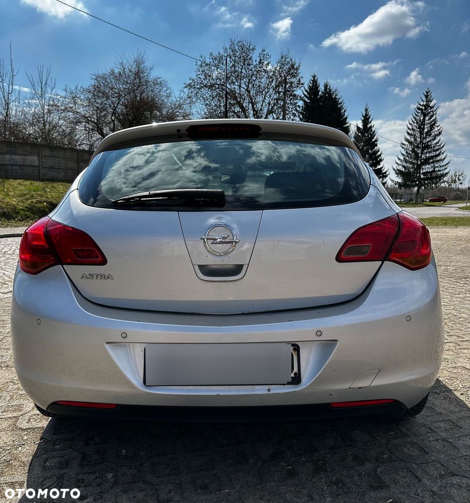 Opel Astra - 6