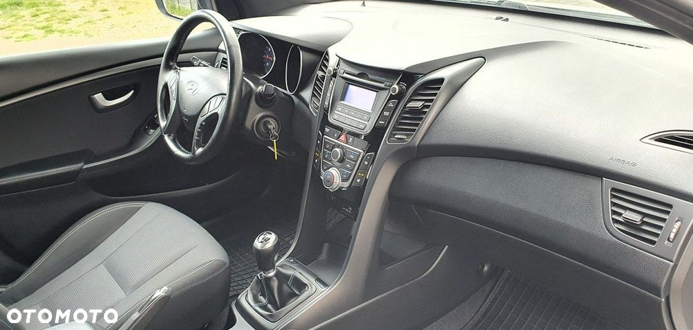 Hyundai i30 - 10