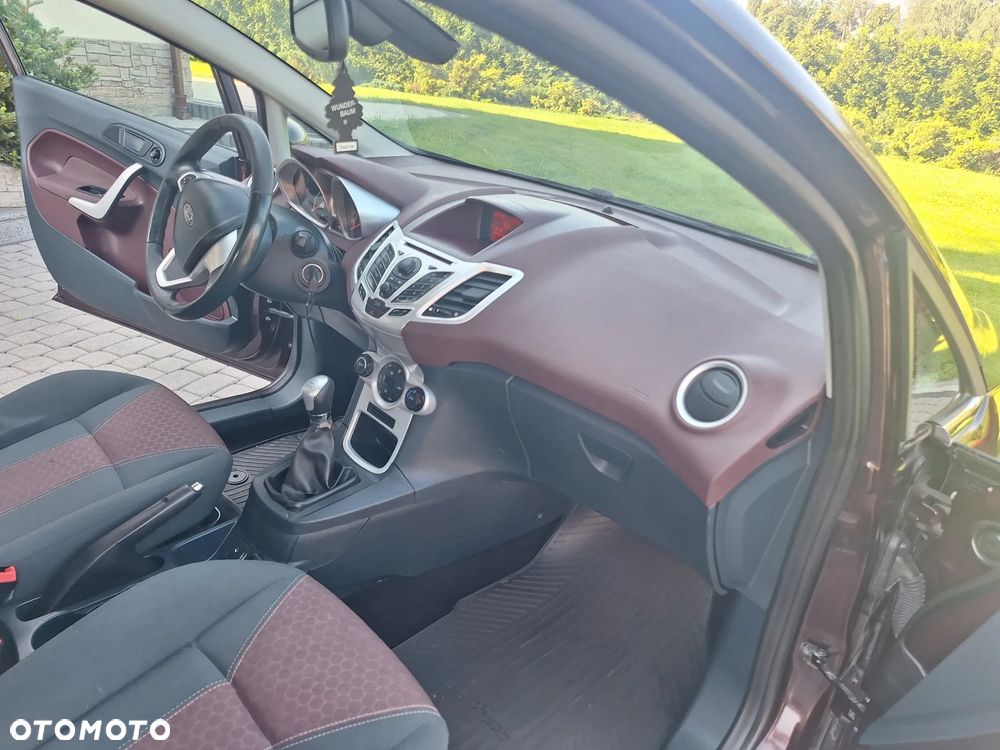 Ford Fiesta 1.25 Titanium - 8