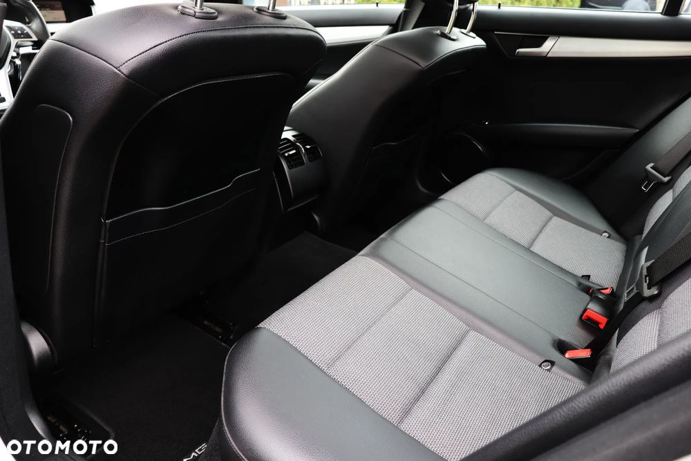 Mercedes-Benz Klasa C 200 Kompressor Avantgarde - 20