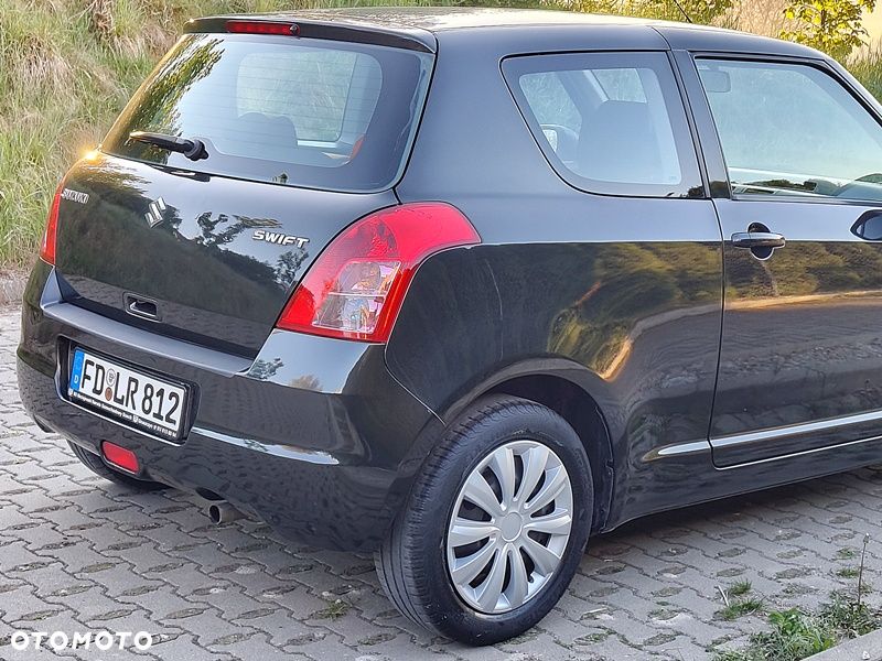 Suzuki Swift 1.3 Comfort - 29