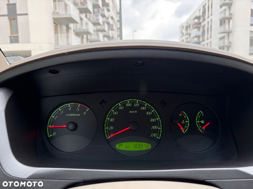 SsangYong/KGM Kyron 200 Xdi 4x2 Automatik - 17