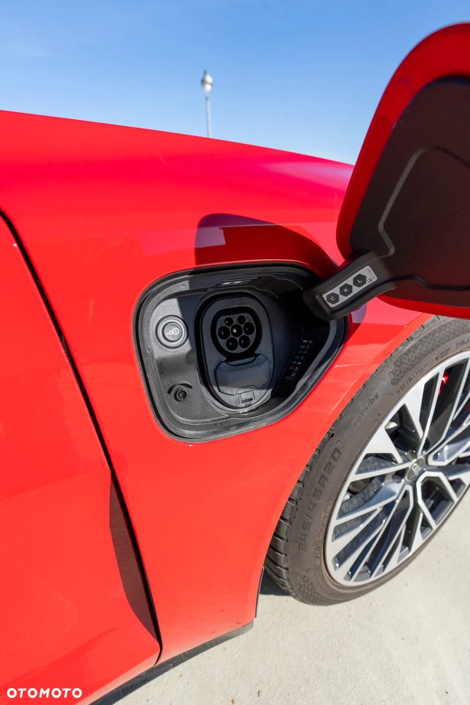 Audi e-tron GT - 13
