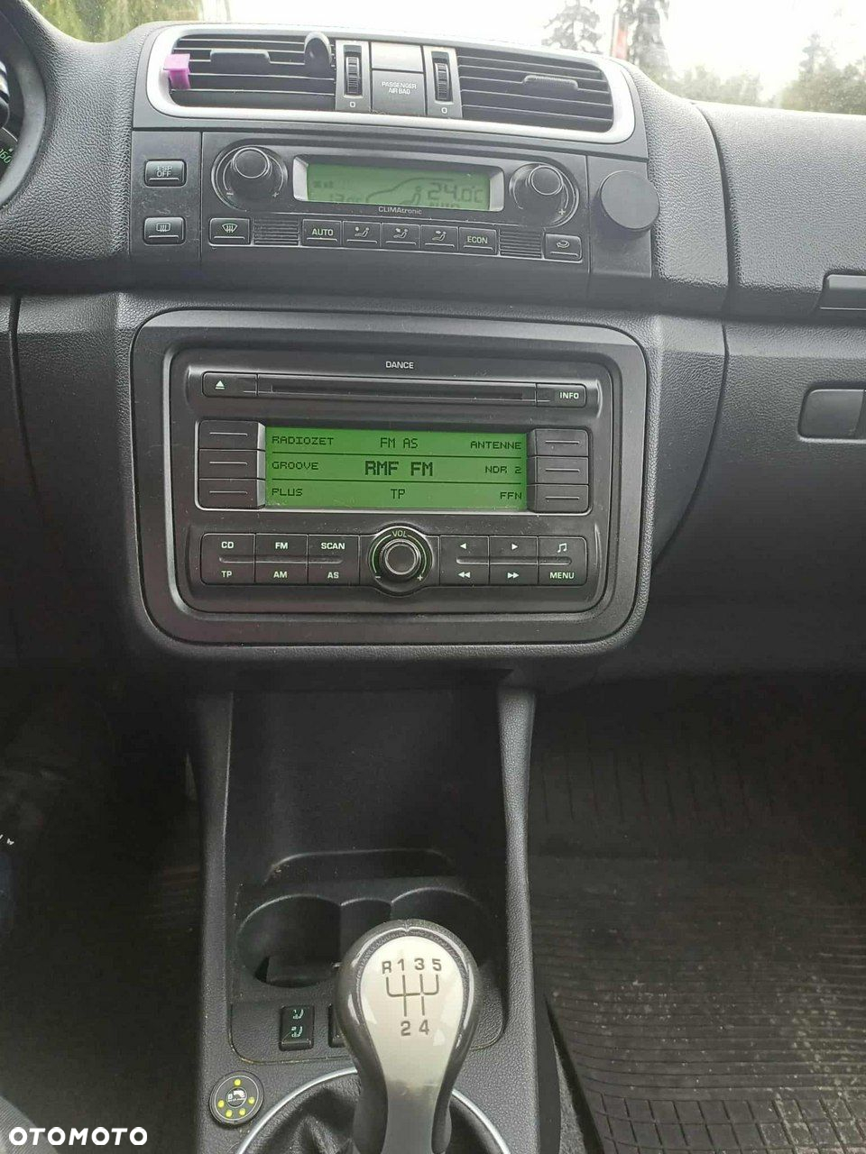 Skoda Fabia 1.6 16V Sport - 6