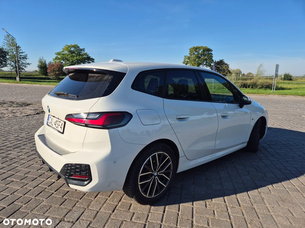 BMW Seria 2 2023 photo 4