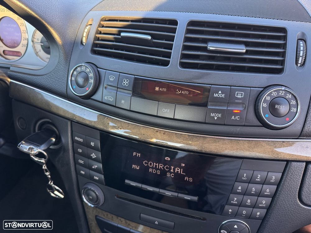 Mercedes-Benz E 320 CDI Avantgarde - 14