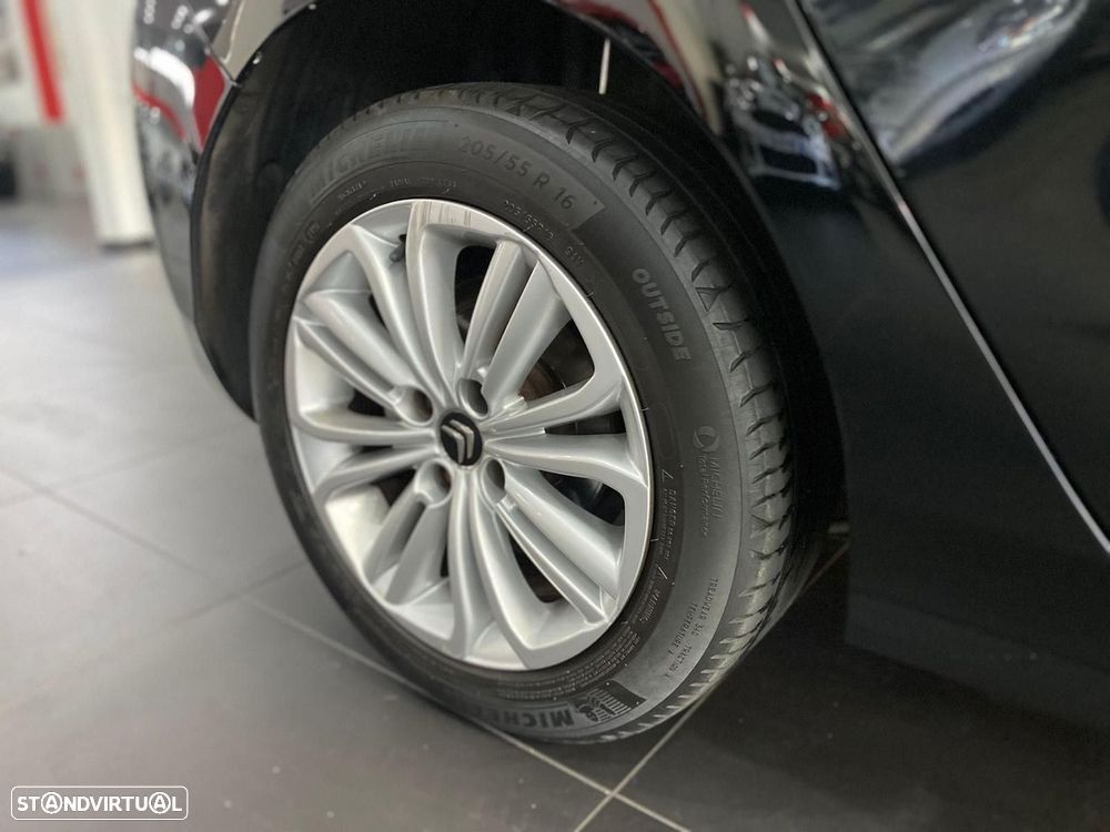 Citroën C4 1.6 BlueHDi Live - 32
