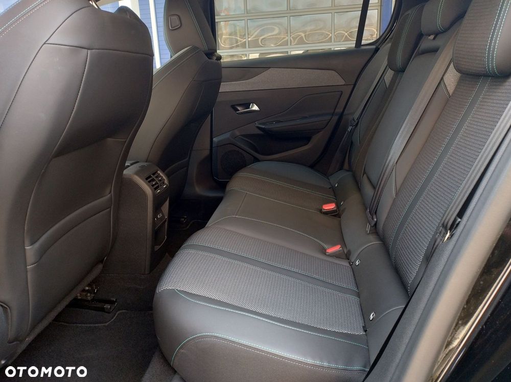 Peugeot 308 1.2 PureTech GPF Allure S&S EAT8 - 7