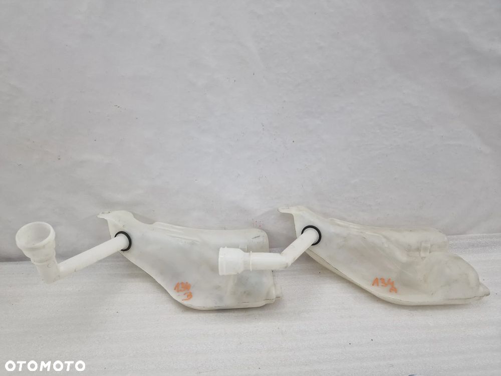 RENAULT MEGANE 3 III / SCENIC 08- ZBIORNICZEK SPRYSKIWACZY , NR 289108100R / 289104884R / 289101024R , NR AUKCJI ZS134 - 1