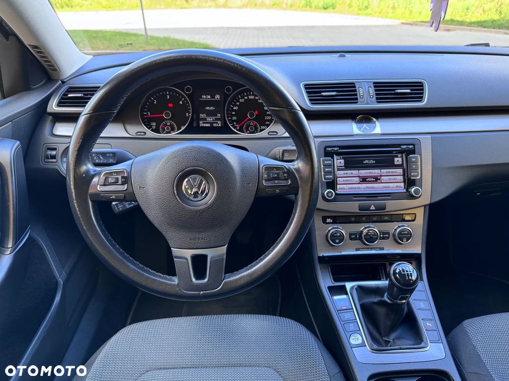 Volkswagen Passat Variant 2.0 TDI Comfortline - 17