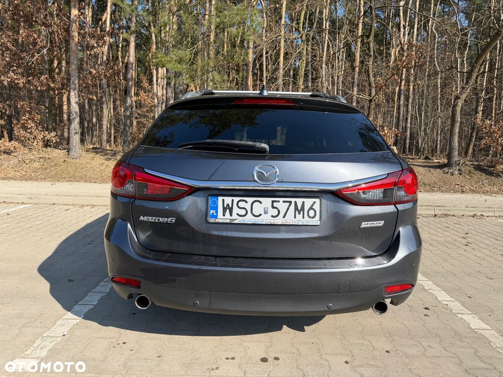 Mazda 6 - 4