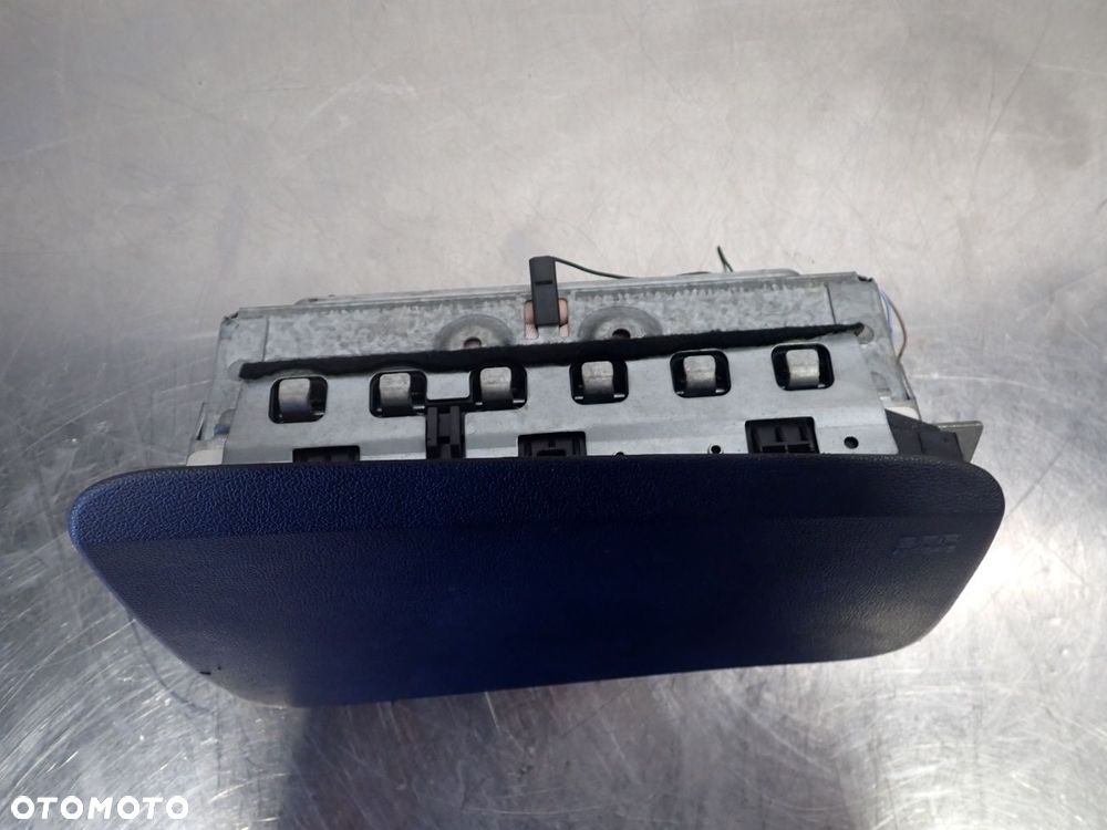 PODUSZKA PASAŻERA RENAULT CLIO III LIFT 1.5 8200303498 - 2