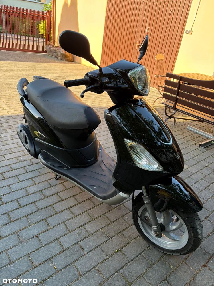 Piaggio FLY - 2