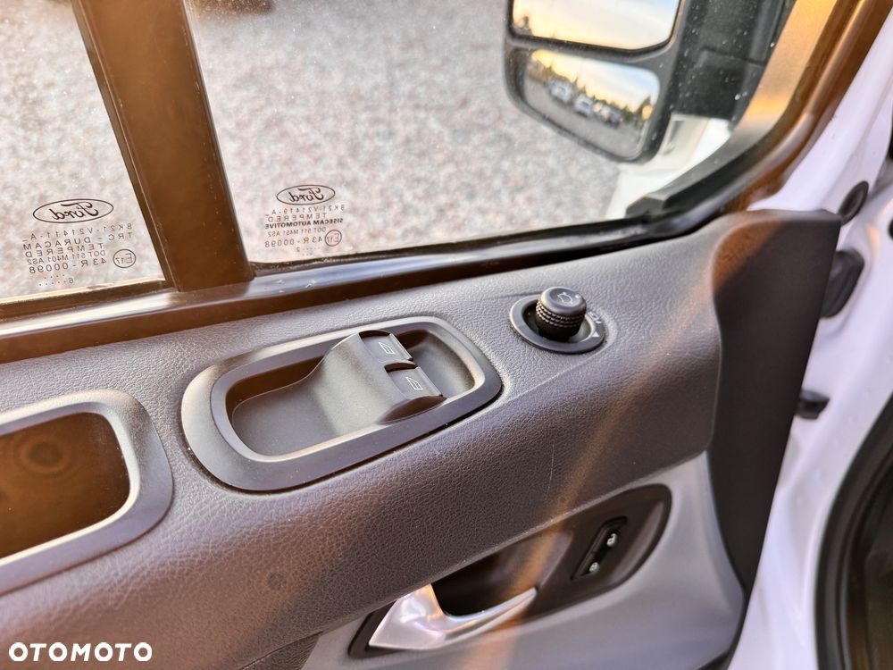 Ford TRANSIT  CUSTOM - 22