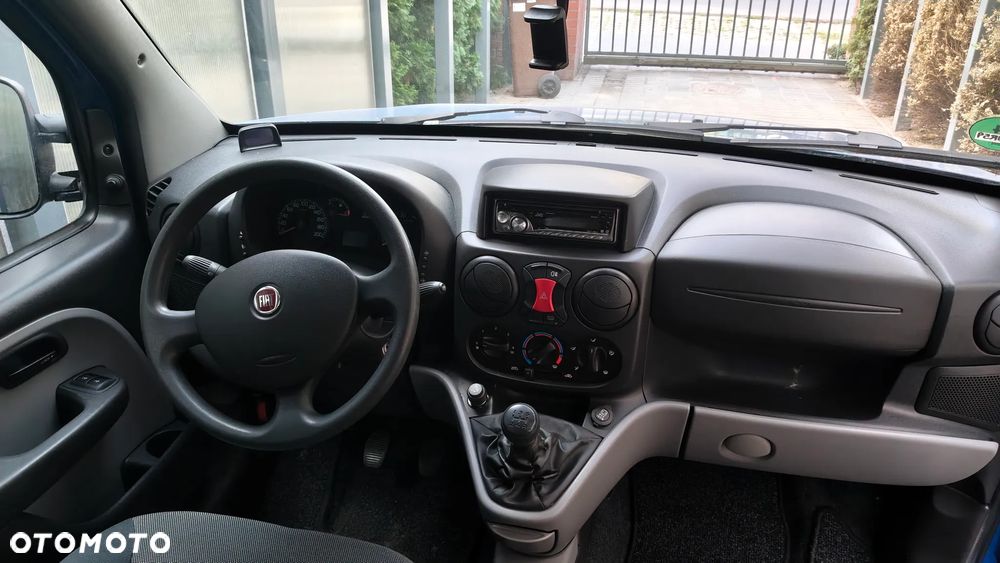 Fiat Doblo - 22