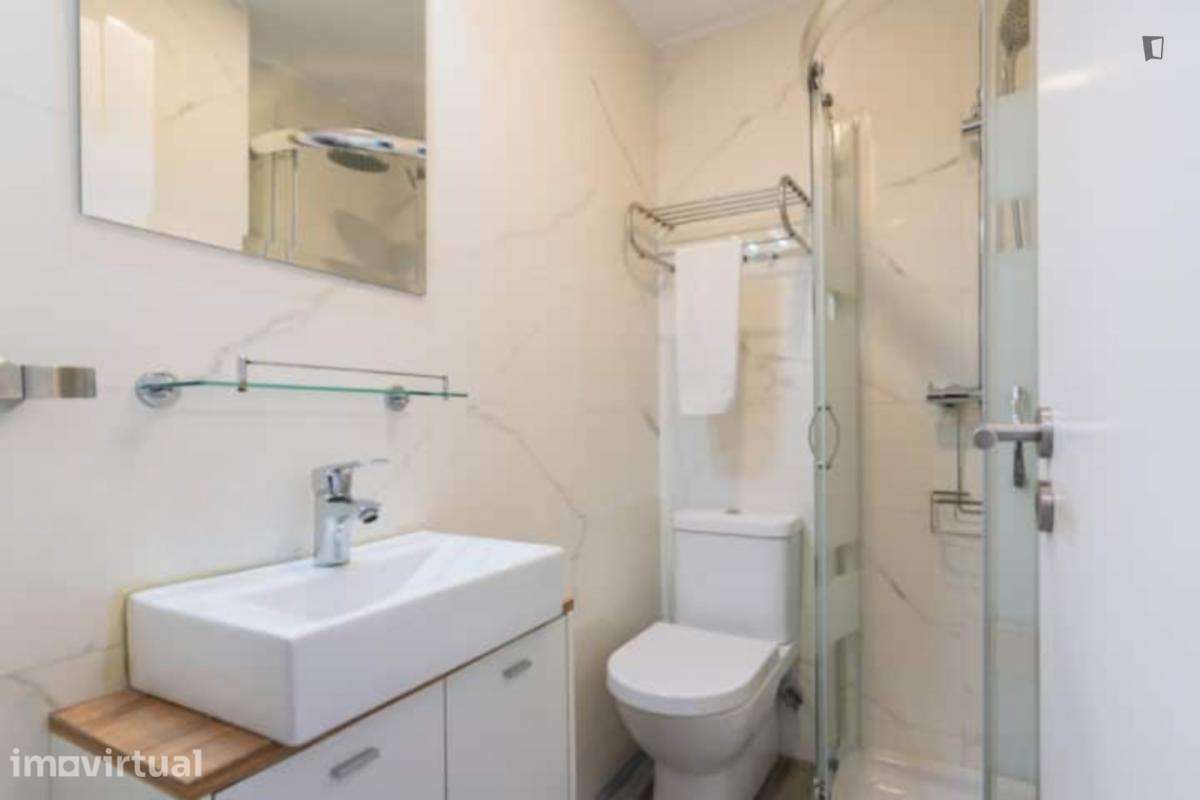 Apartamento com 4 quartos - localizado em Vila nova de gaia - Grande imagem: 3/21