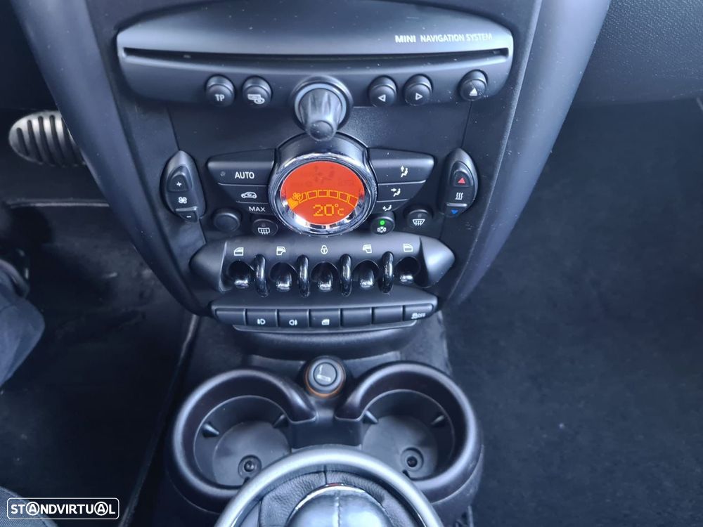 MINI Countryman Cooper SD ALL4 Auto - 8