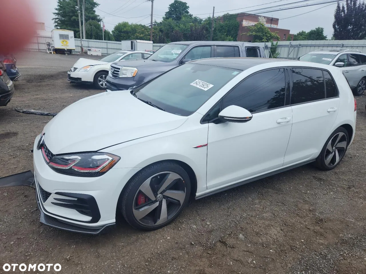 Volkswagen Golf GTI (BlueMotion Technology) DSG - 2