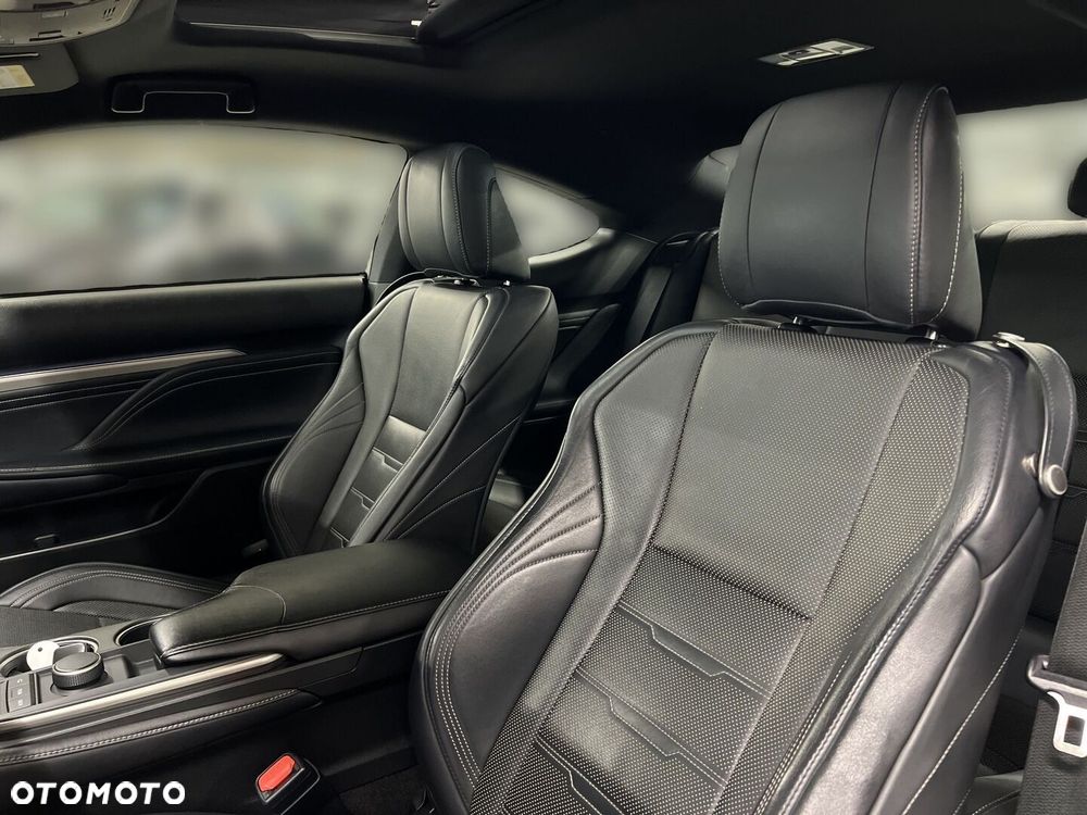 Lexus RC 200t / 300 F Sport - 11