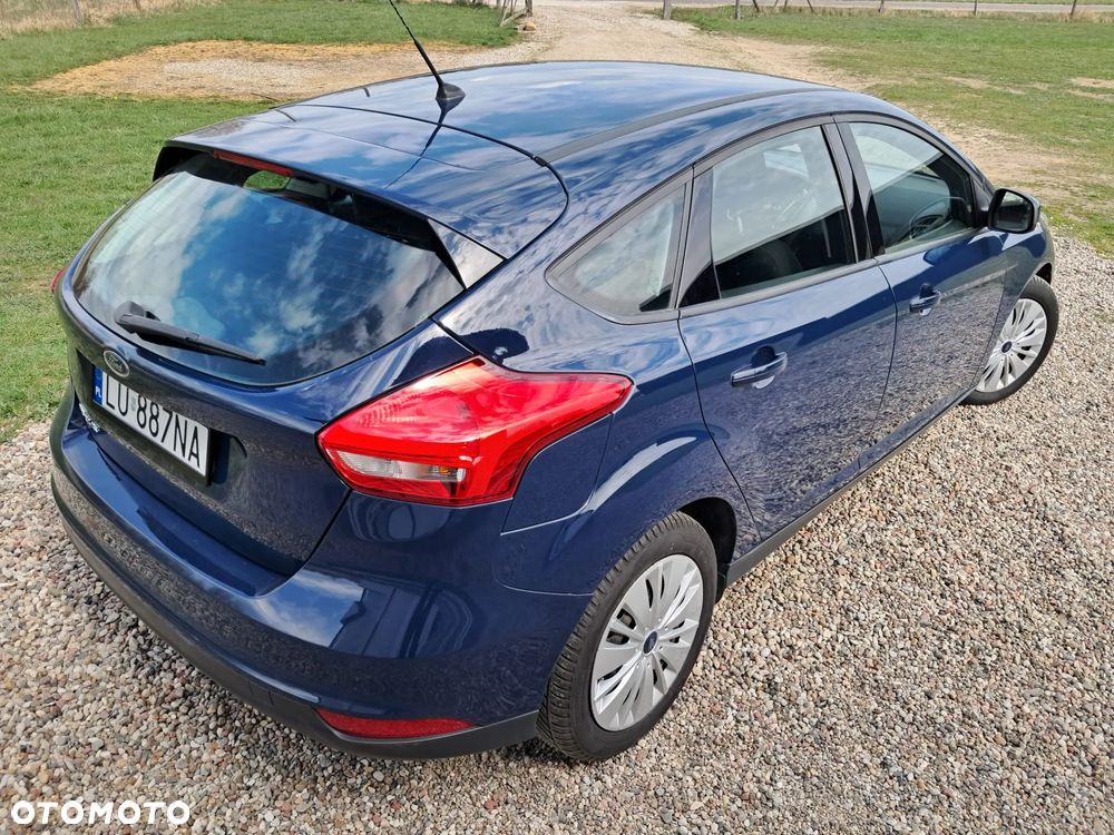 Ford Focus - 12