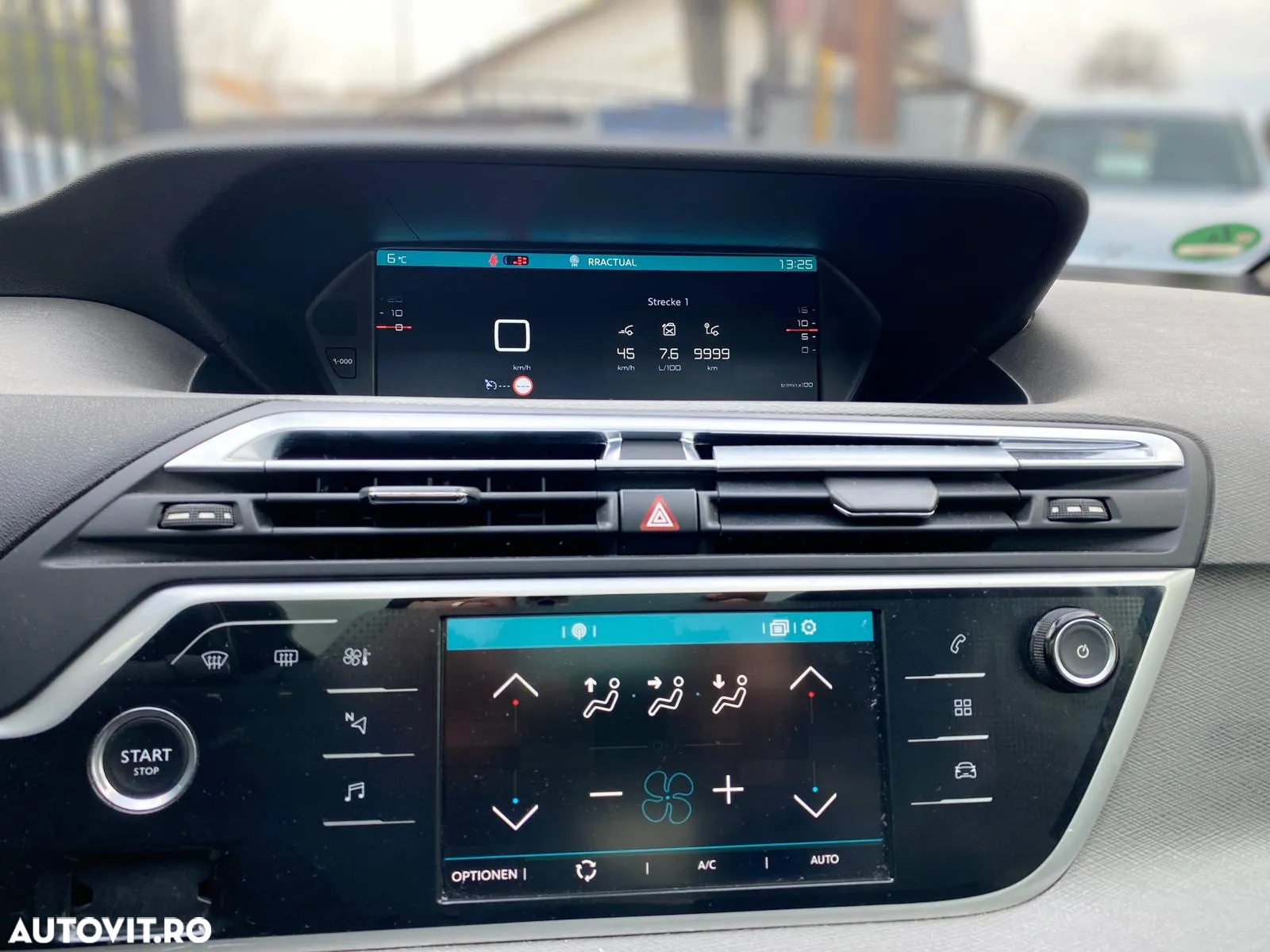 Citroën C4 Grand Picasso PureTech 130 Stop&Start SHINE - 7